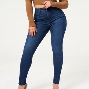 NWT Good American Always Fit Good Legs 6-12